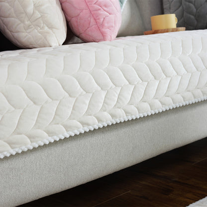 anti slip sofa towel in white colour