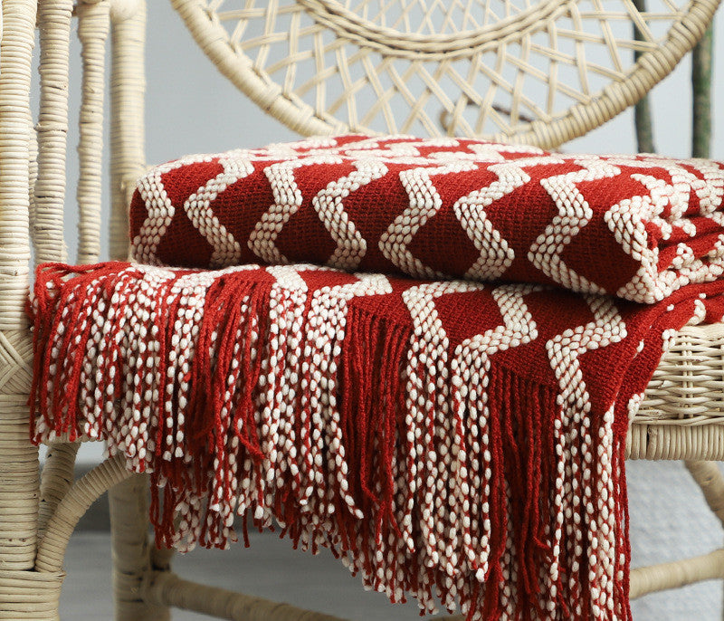 knit throw blanket with tassels in red colour